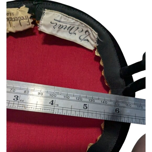 Vintage Black Velvet Hat With Bows Betmar For Frederick & Nelson Seattle - Picture 4 of 11
